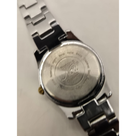 Armitron Womens Mother of Pearl and Gold-Tone Genuine Crystal Dress Watch - Picture 5 of 8